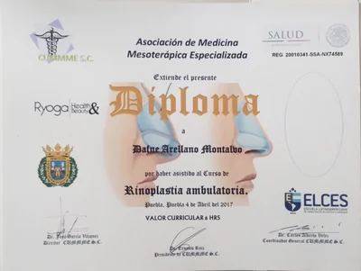 Diploma de Dra. Dafne Arellano Montalvo — Diploma — Rinoplastia Ambulatoria (6h) — CUMMME + Ryoga Health & Beauty + ELCES · REG SSA-NX74589 — 2017